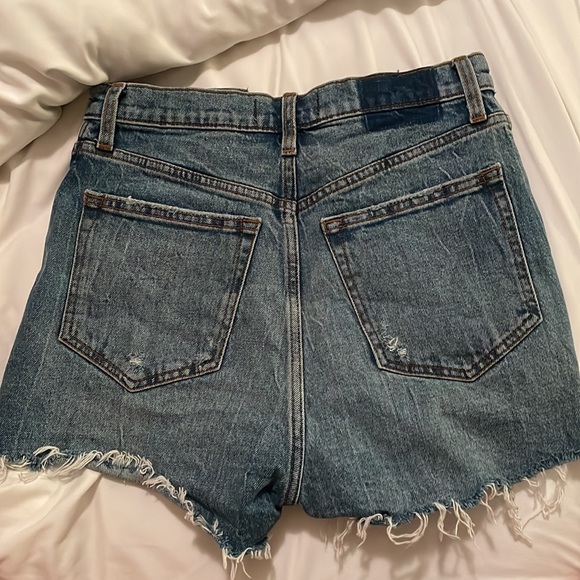 Abercrombie shorts - Picture 4 of 4